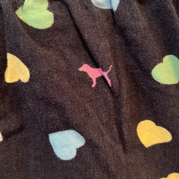 Pretty worn Pink sleep shorts - Picture 2 of 2